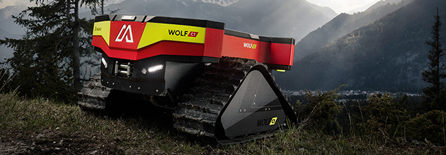 Die nächste Generation der Einsatzunterstützung und Logistik: Magirus präsentiert den Wolf C1