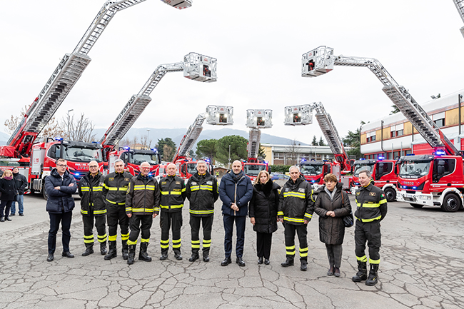 2023 02 07 Turntable ladders handover Italian MOI Pic 5 650