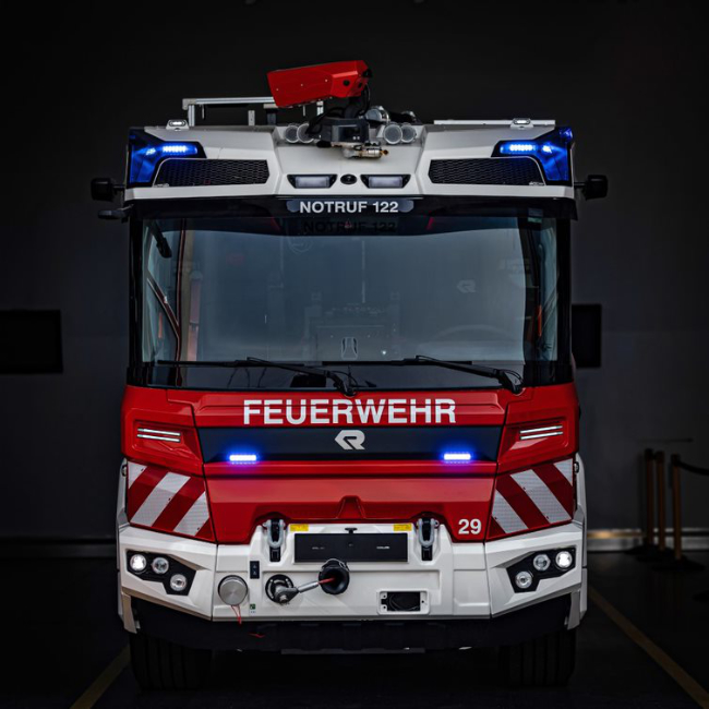 Elektisch angetriebende Basislöschfahrzeuge für Wiener Berufsfeuerwehr