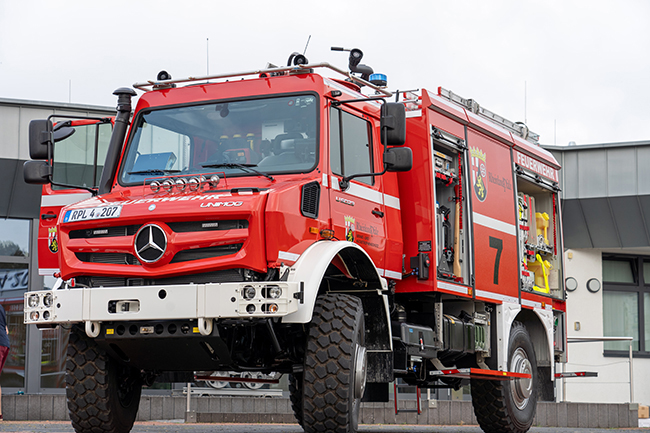 Tanklöschfahrzeuge auf Unimog-Basis für rheinland-pfälzischen Katastrophenschutz