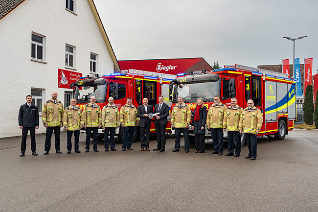 Ziegler stattet Heimatfeuerwehr Giengen mit zwei HLF 10 aus 1 Albert Ziegler GmbH stattet Heimatfeuerwehr mit zwei HLF10 aus