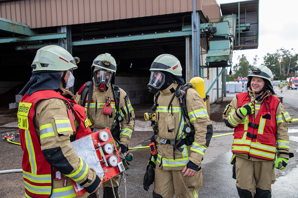 Großübung der Regionsfeuerwehren im Landkreis Nienburg