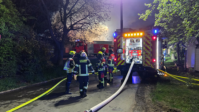 Brand Michelsneukirchen 1Mai 005s