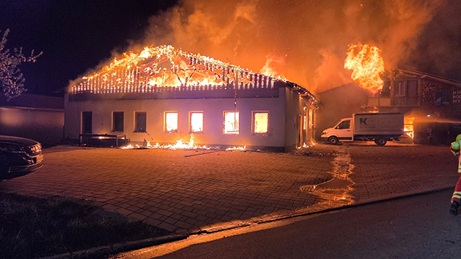 Brand Michelsneukirchen 1. Mai