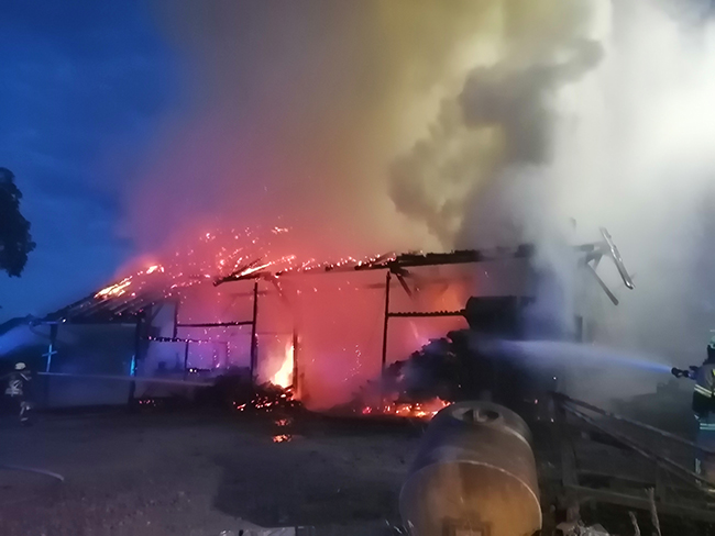 Scheunenbrand im Regensburger Stadtteil Graß