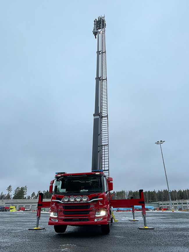 Bronto F45XR aerial rescue platform