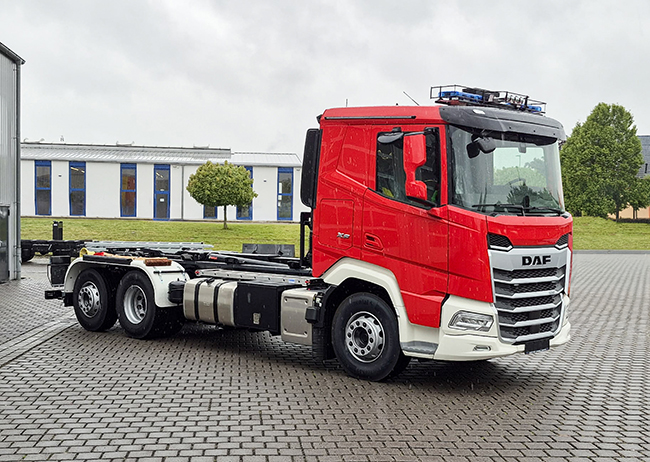 Feuerwehr Fachjournal 3 DAF XF 430 FAN 8x2