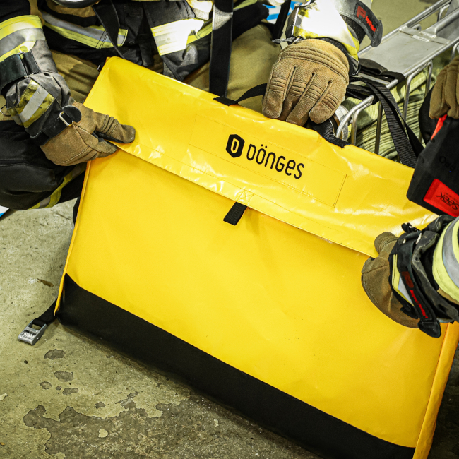 Feuerwehr Fachjournal 1 svg+xml;charset=utf