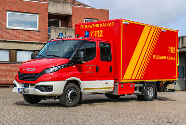 Neuer Gerätewagen Logistik bei der Feuerwehr Kalkar