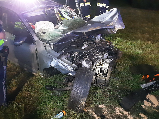 Preding-Wieselsdorf, Österreich: Pkw durchbricht Schranken – Fahrer schwer verletzt 1 Feuerwehr Preding VU 13Juli25 s