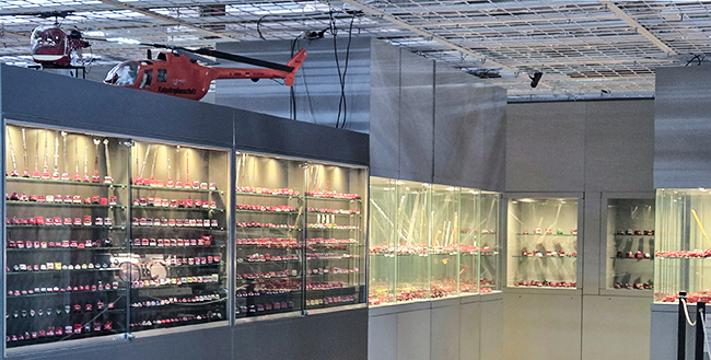 Große Sammlung von Modellfahrzeugen rund um Feuerwehr und Rettung. Bild: Arian Bayer