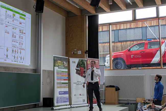 Fachforum Feuer & Wald des Forest Fire Fighting Laboratory (FFFLab) 4 Forest Fire Fighting Laboratory Fachforum Feuer Wald 2025 04 s