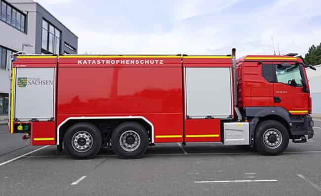 Feuerwehr Fachjournal 1 svg+xml;charset=utf