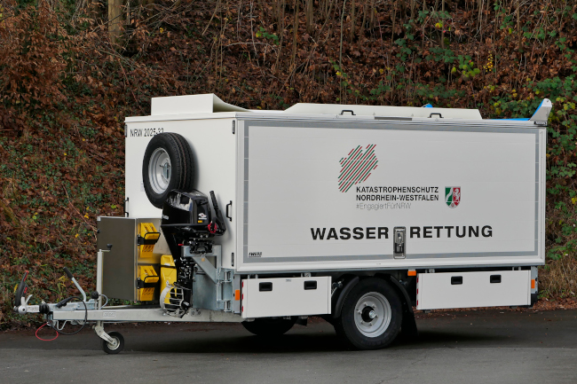 Feuerwehr Fachjournal 2 svg+xml;charset=utf