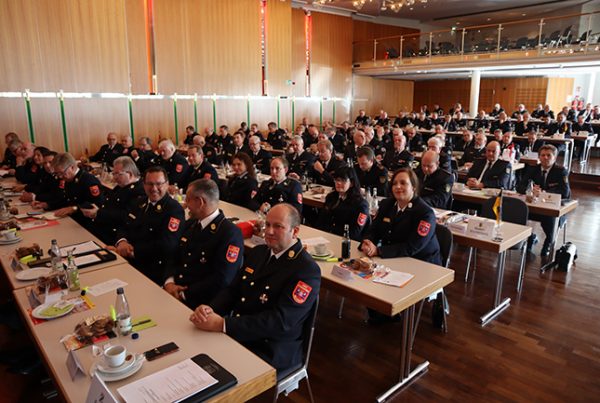 Gewalt gegen Einsatzkräfte Thema bei DFV-Delegiertenversammlung 7 IMG 1626 Saal