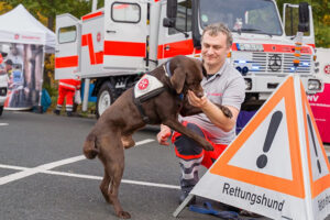 Johanniter-Unfall-Hilfe auf der Florian 2025 10 Rettungshund