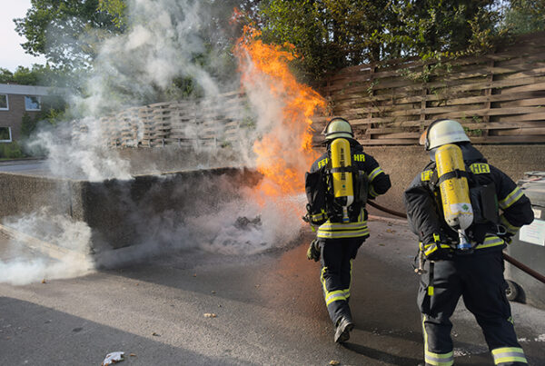 Nienburg Weser BrandMuellcontainer 2s