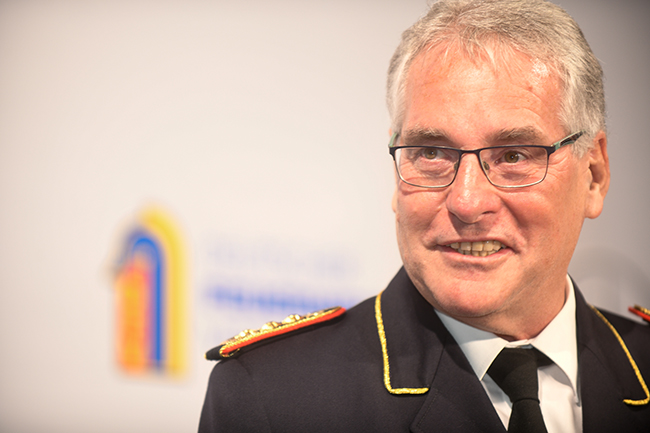 DFV-Präsident Karl-Heinz Banse: Forderungen zum Zivil- und Katastrophenschutz