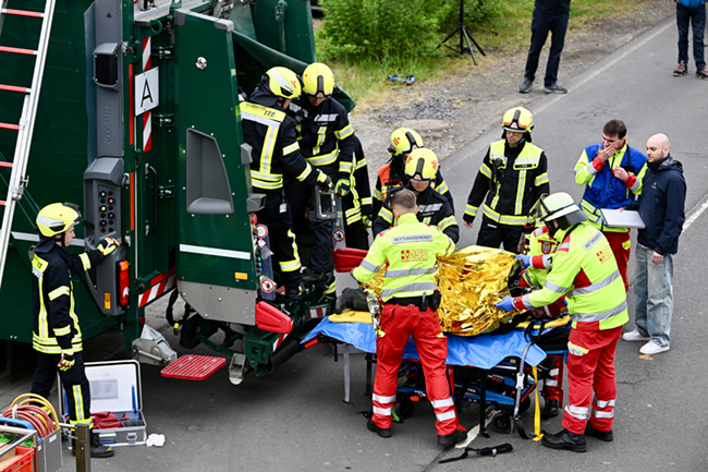 Feuerwehr Fachjournal 1 RETTmobil 2026
