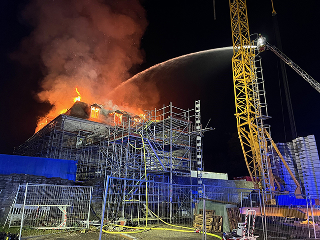 Brand im Herrenhaus am Schloss Hardenberg