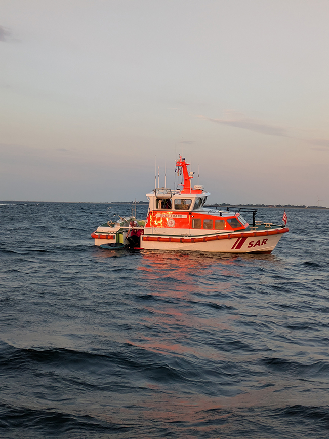 Seenotretter: Umfangreiche Suche nach Wingsurfer erfolgreich 2 Seenotretter Wingsurferrettung 250721 2s
