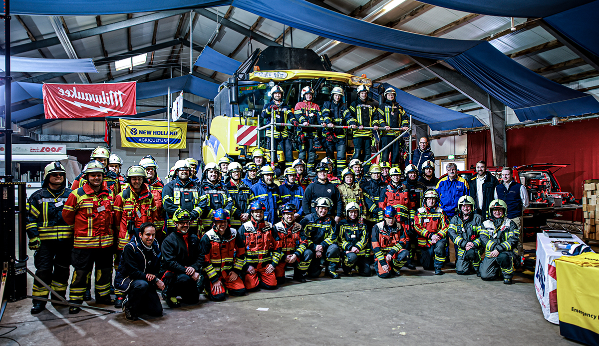 Gruppenbild Technische Hilfeleistung Mähdrescher