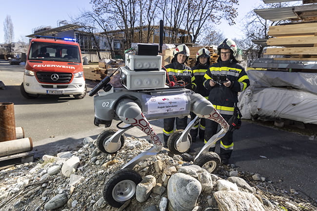 Feuerwehr Fachjournal 1 Spürroboter