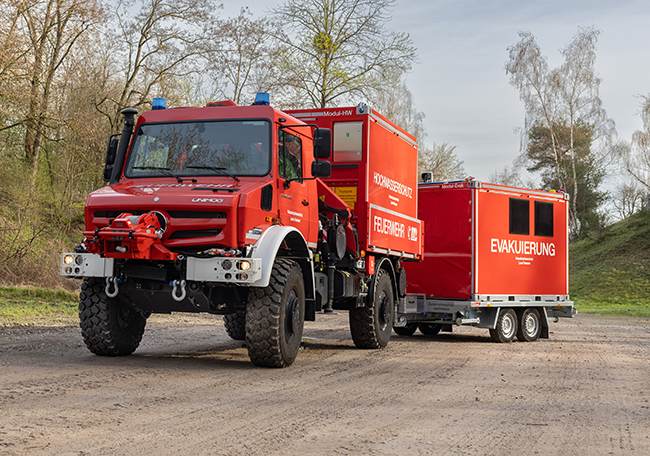 26 multifunktionale GW-L KatS mit Kran auf Unimog U 5023 für Hessen – einer zeigt sich auf der RETTmobil