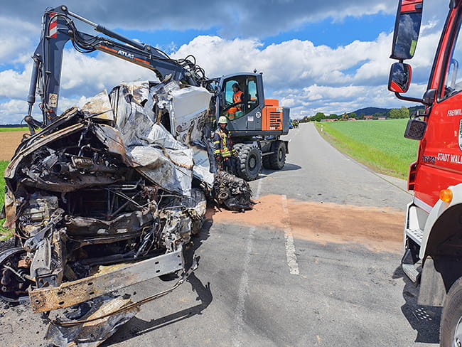 Tödlicher Verkehrsunfall bei Waldmünchen 8 Verkehrsunfall Spielberg Mai26 07s