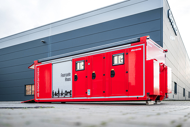 deconta rescue – Systemlösungen für Dekontamination und Einsatzstellenhygiene 2 deconta decon-Container